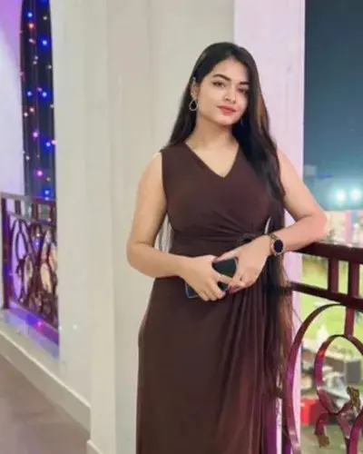 Call Girls Service Jaisinghnagar